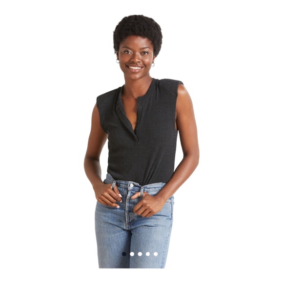 LA made Charcoal Sleeveless Padded Henley Size M - Picture 1 of 8